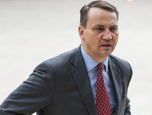 Radosław Sikorski: Ukraina ma prawo do użycia siły. Nie wiemy, co teraz zrobi Rosja