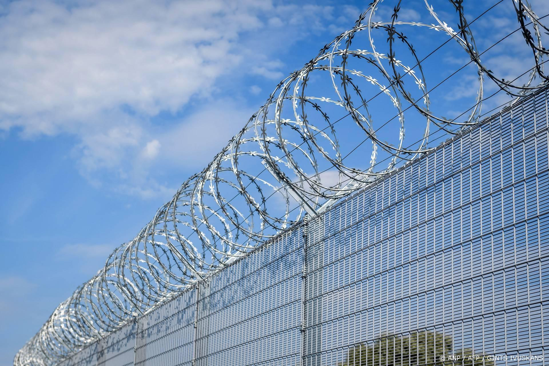 Letland sluit grens met Rusland volledig af met 280 kilometer hek