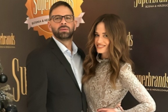 (FOTO) PREZGODNA MAJA ZAVELA TURČINA Misica prvi put pokazala fotografije sa novim dečkom, posle razvoda voli Murata