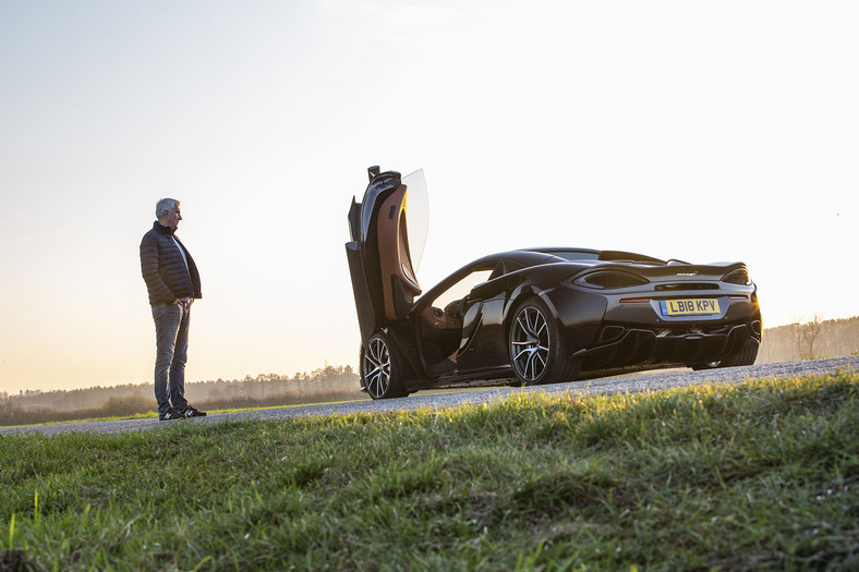 McLaren 570S Spider - moc pod kontrolą