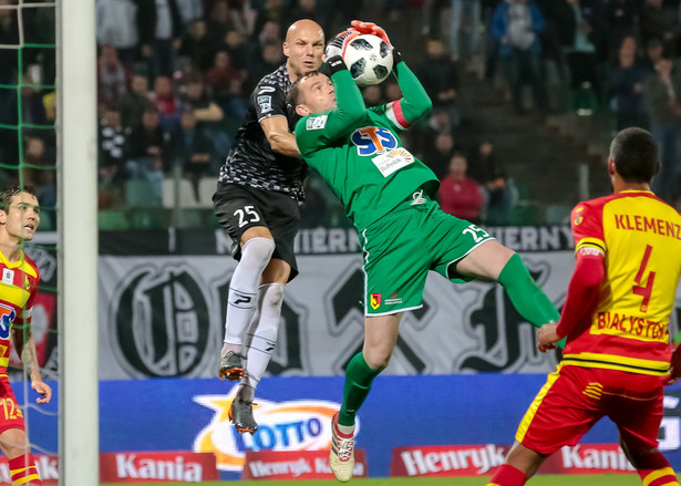 Ekstraklasa: Jagiellonia wróciła pozycję wicelidera. Zagłębie zostało w strefie spadkowej