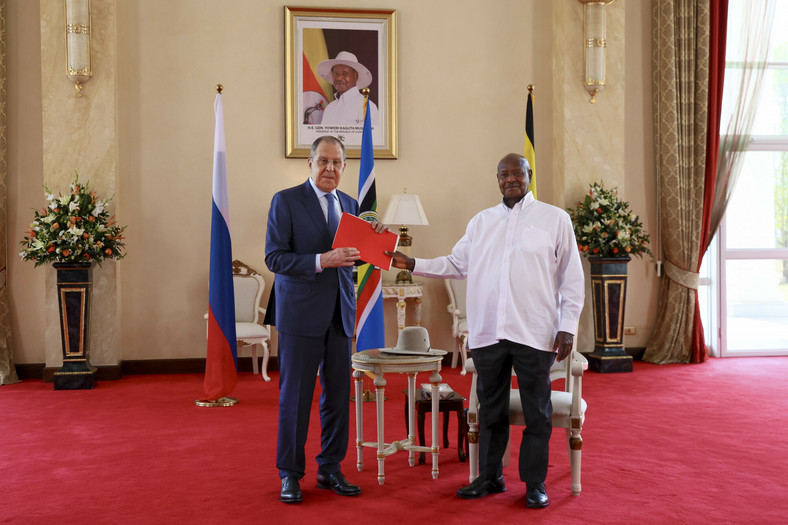 Siergiej Ławrow i prezydent Ugandy Yowerei Museveni