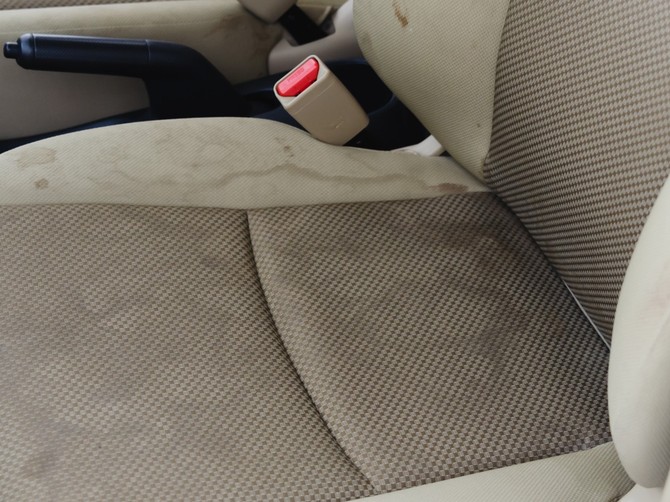 3 najbolja trika za čišćenje auto-sedišta: I najprljavija blistaće kao nova
