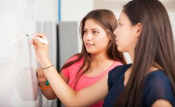 Gdyby dzieci głos swój miały. Jak reformę edukacji oceniają uczniowie