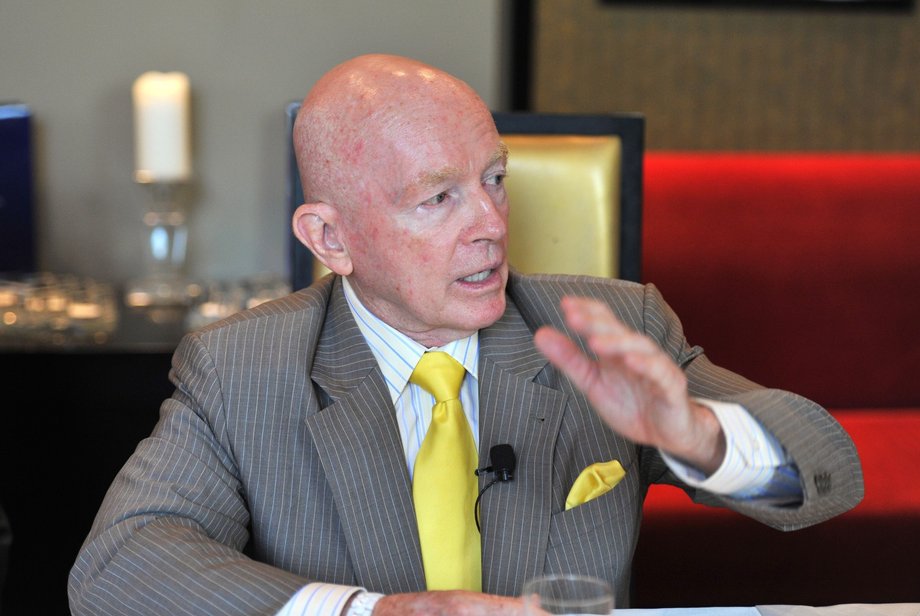 Mark Mobius (ur. 1936) przez 26 lat był zarządzającym funduszami Templetona. W październiku 2015 roku przeszedł na emeryturę