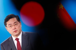 Chiny reagują na zapowiedzi ewentualnych sankcji UE: Podejmiemy działania odwetowe