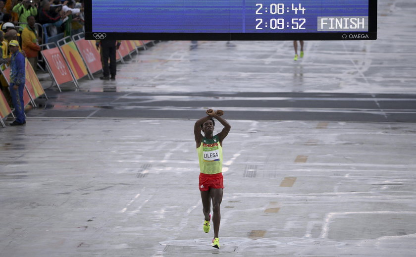 Feyisa Lilesa boi się wrócić do kraju