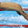 Dlaczego Michael Phelps i inni sportowcy mają czerwone kółka na skórze?