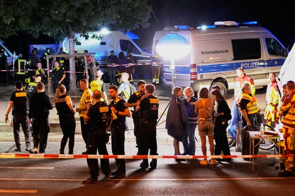 ALARMANTNA SAZNANJA O TERORISTI (21) IZ BERLINA Policija ga "držala na oku", bio u procesu deradikalizacije: Hteo da se pridruži Islamskoj državi, nedavno PUŠTEN IZ ZATVORA