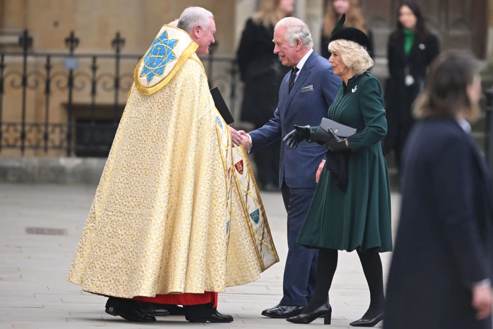Rodziny królewskie w Opactwie Westminsterskim: książę Karol i Camilla Parker-Bowles