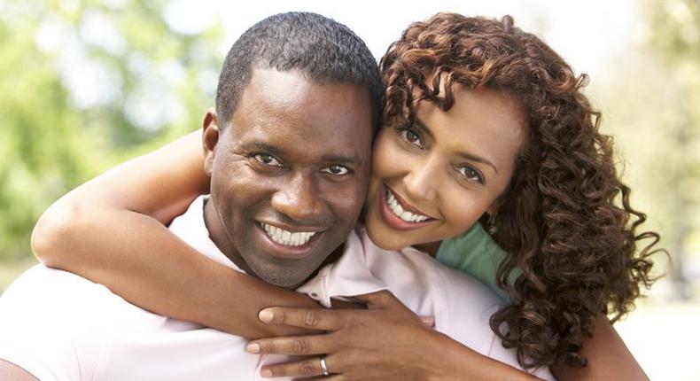 5 reasons why women prefer older men for their life partner