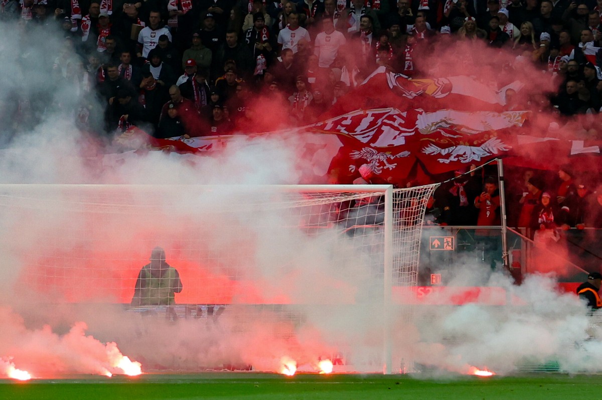 Koniec współpracy PZPN z Kibicami. Przyniosła ona straty wizerunkowe i finansowe