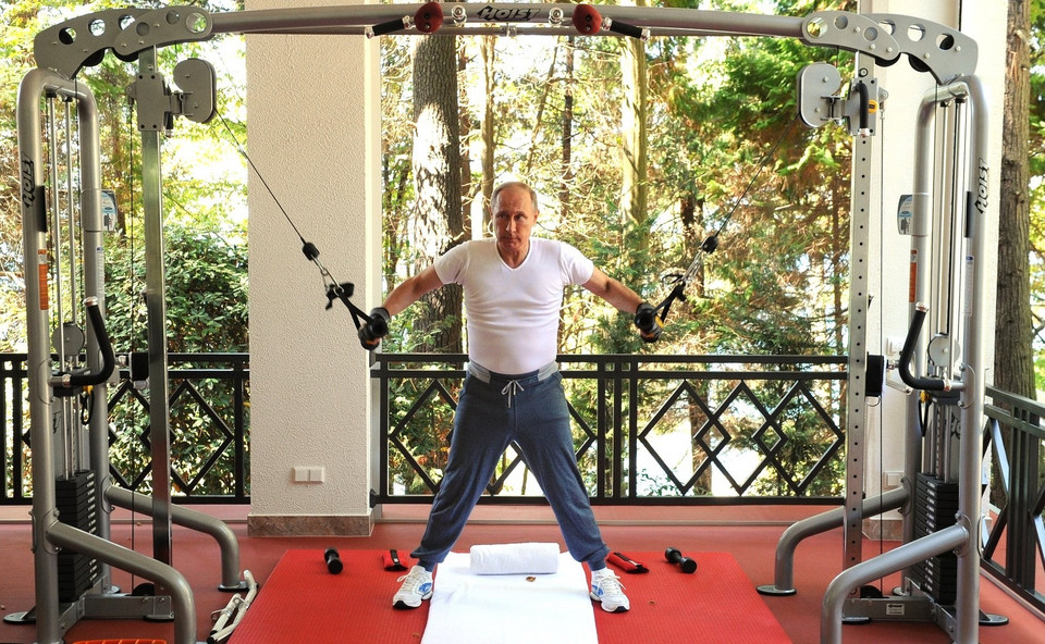 Władimir Putin ćwiczący w Soczi w 2015 r. 
