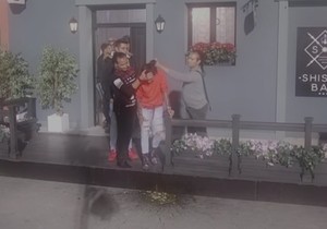 Jelena Krunić povraća