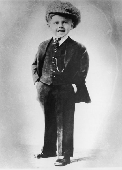 Mickey Rooney w 1927 r.