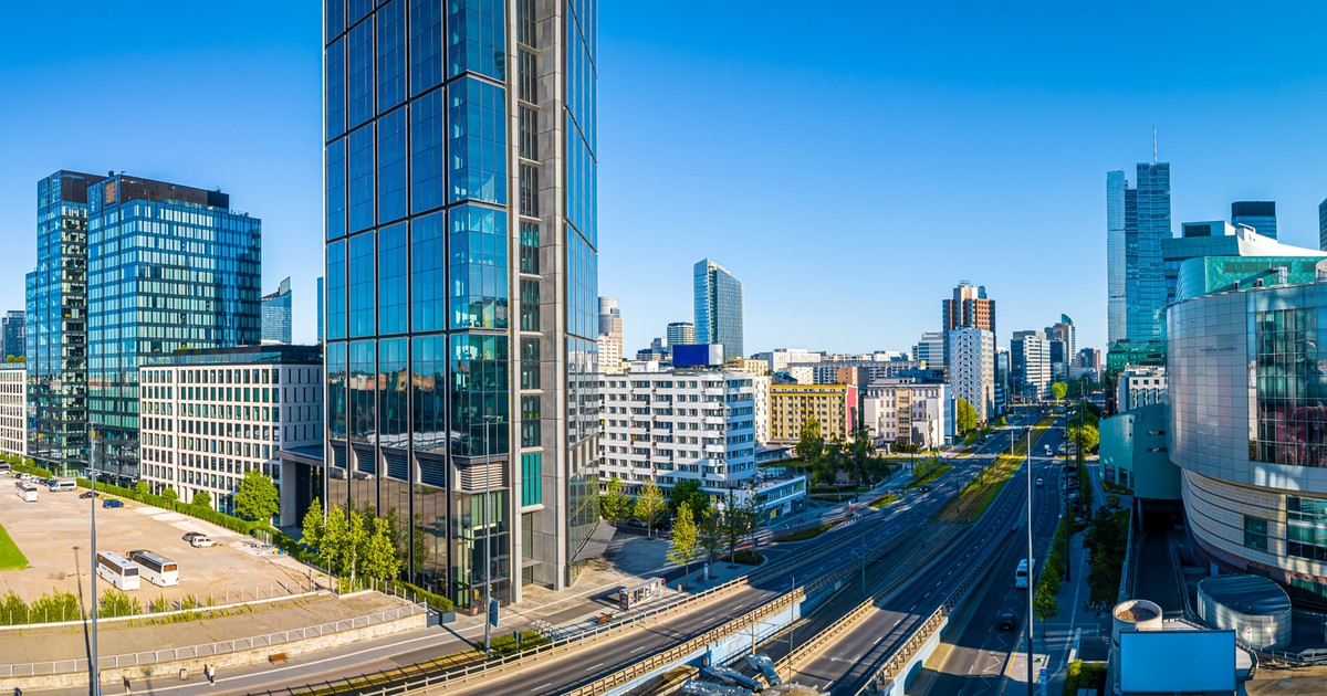 Starsze biurowce wypadają z gry. Deweloperzy ostrożni, popyt stabilny [ANALIZA]