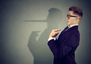 Jak kłamać, to z rozmachem. Od wieków polityka opiera się na manipulacji