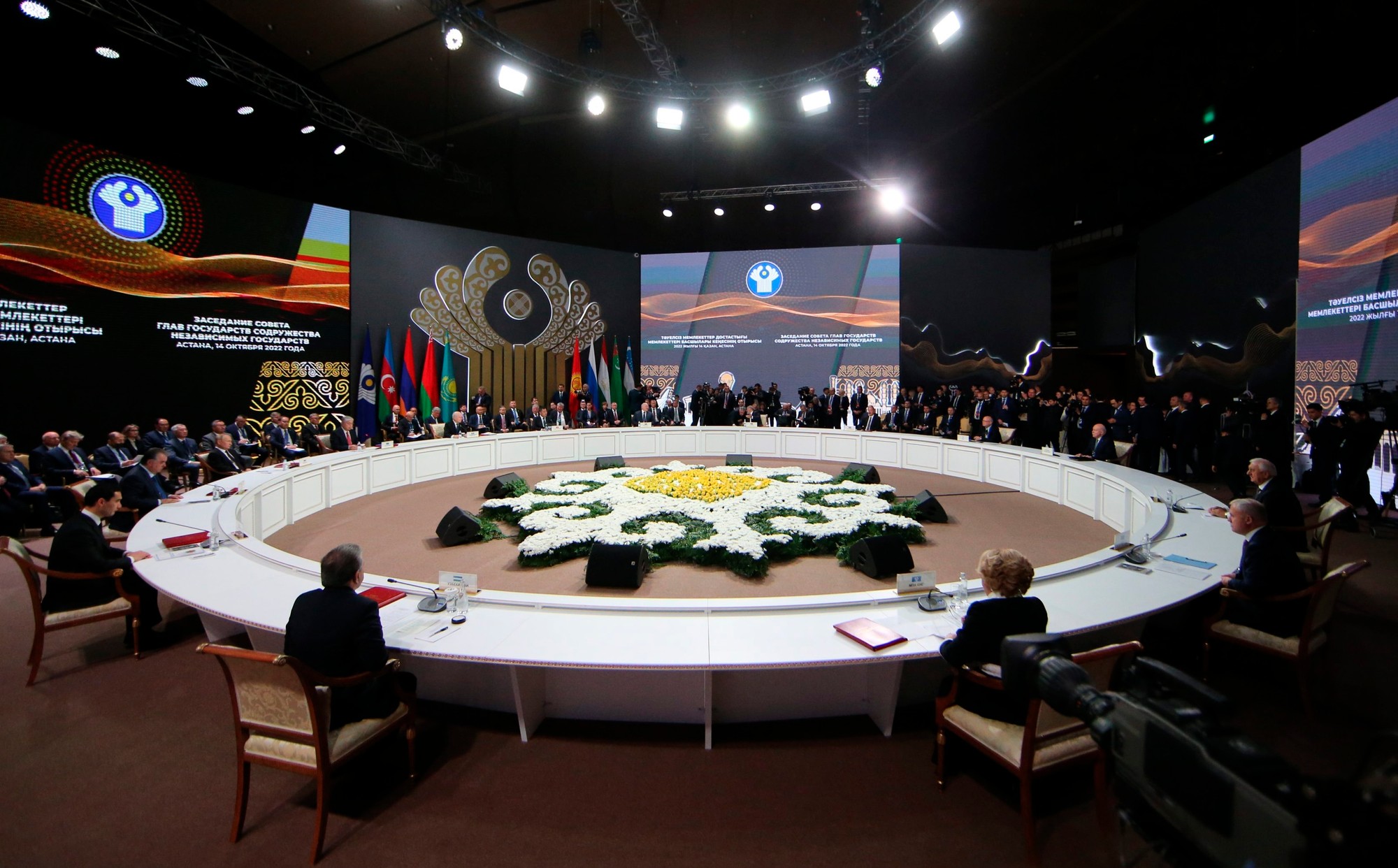 Summit v kazašskej Astane 2022. 
