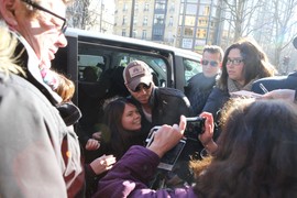 Pevač mega popularan u Srbiji priznao da ima NAJMANJI POLNI ORGAN na svetu i da SE*K svakog dana upražnjava sa suprugom: Kažu da je lep kao slika, a priznanje mu nije umanjilo slavu