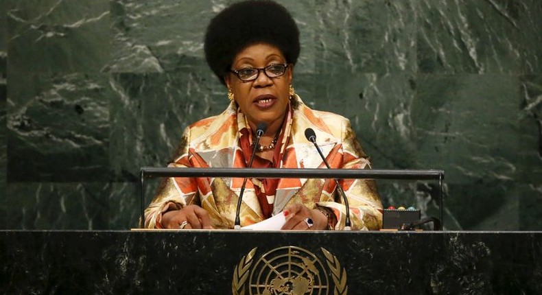 Catherine Samba-Panza, interim President of the Central African Republic, addresses a plenary meeting of the United Nations Sustainable Development Summit 2015 at the United Nations headquarters in Manhattan, New York September 26, 2015. REUTERS/Darren Ornitz