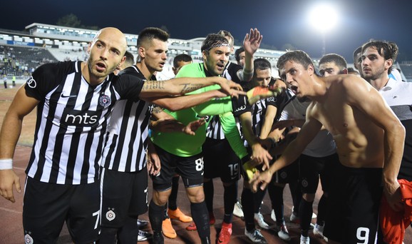 FK Partizan, FK Bešiktaš