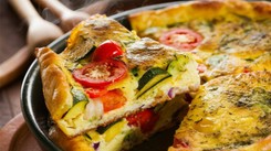 Pyszny obiad na poniedziałek. Podajemy przepis, Ty gotujesz. Frittata z warzywami