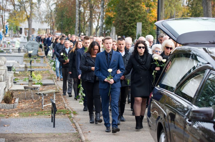 Zginął na oczach żony i dziecka