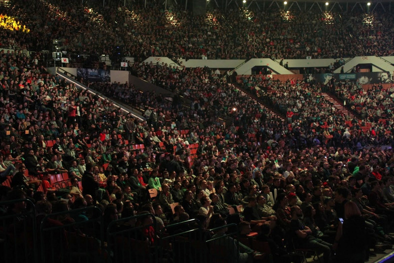 IEM Katowice 2015 - Spodek został wypełniony po brzegi fanami e-sportu