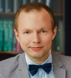 Adrian Zwoliński, aplikant adwokacki