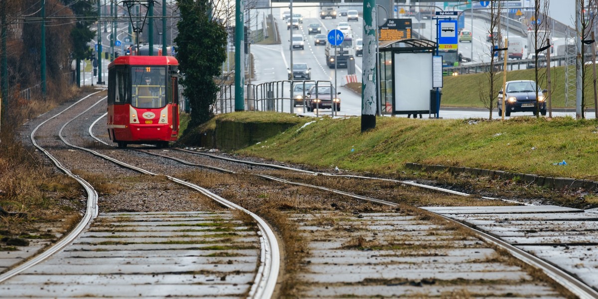 Torowisko przy ul. Chorzowskiej w Katowicach zostanie wyremontowane. Fragment 400-metrów przez lata nie był modernizowany. 