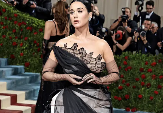 MET Gala 2022. Przez tę sukienkę Katy Perry nie mogła skorzystać z toalety