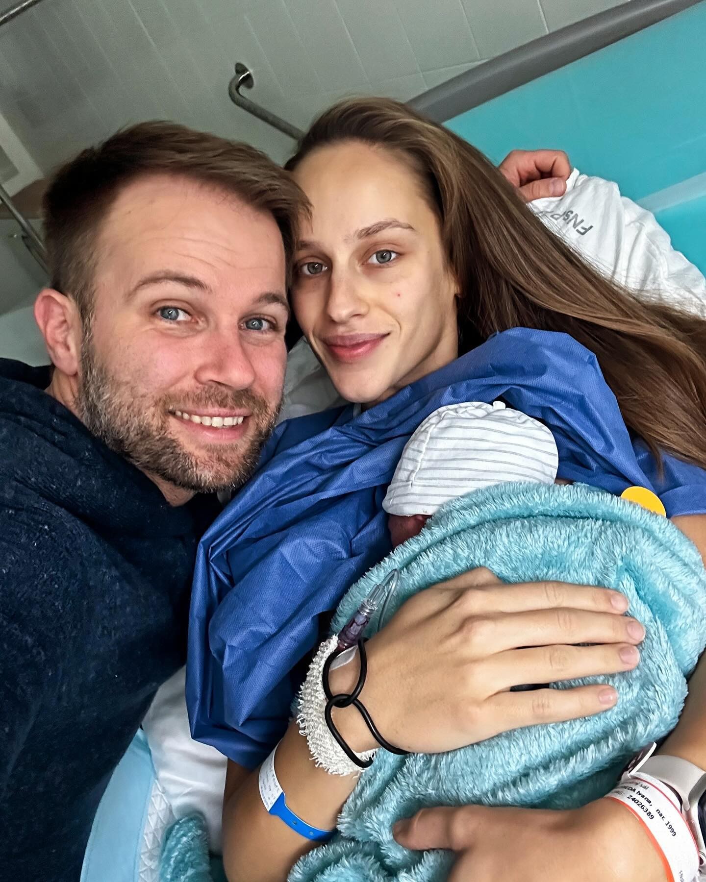 Ivana Bezdeda porodila druhého synčeka.