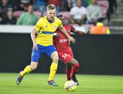 Liga Europy: Arka pogrzebała szanse na awans w doliczonym czasie gry