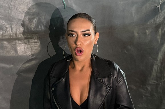 OGLASILA SE STEFANI GRUJIĆ NAKON HAPŠENJA MUŽA DOK JE BEŽAO OD POLICIJE Na ovom mestu jedino nalazi spas u jeku skandala (FOTO)