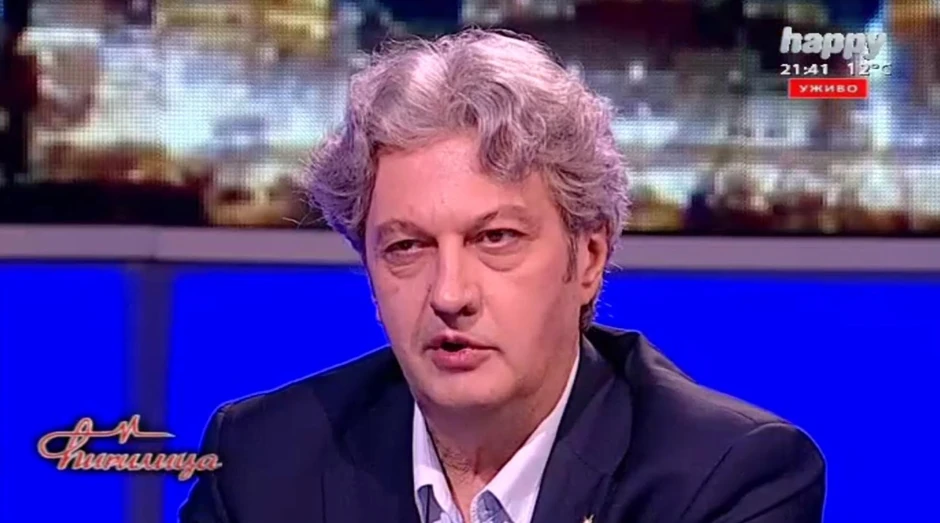 Marić je podsetio da je Srbija u NATO okruženju