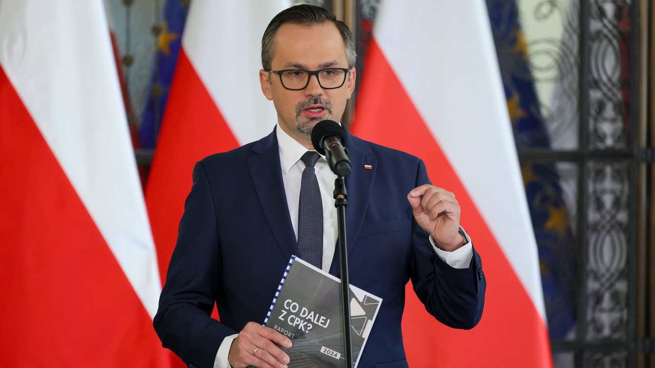 Marcin Horała komentuje słowa pierwszej damy. "Człowiek jest niewolnikiem"