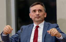 roszady w warszawskim sądzie. kto zdecyduje o losie ena dla ziobry?