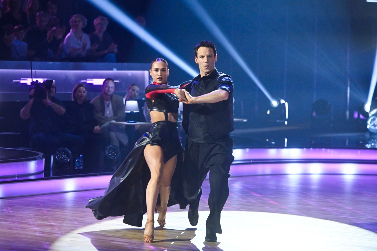 Tomasz Wolny i Daria Syta zatańczyli paso doble do "Wszystko, czego dziś chcę" Izabeli Trojanowskiej