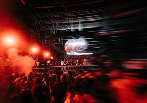 Raw Stage