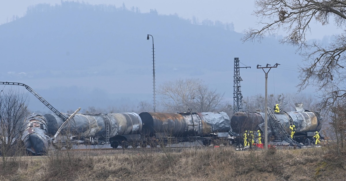 Tragiczne następstwa katastrofy kolejowej w Czechach. Rząd: To największe takie skażenie na świecie