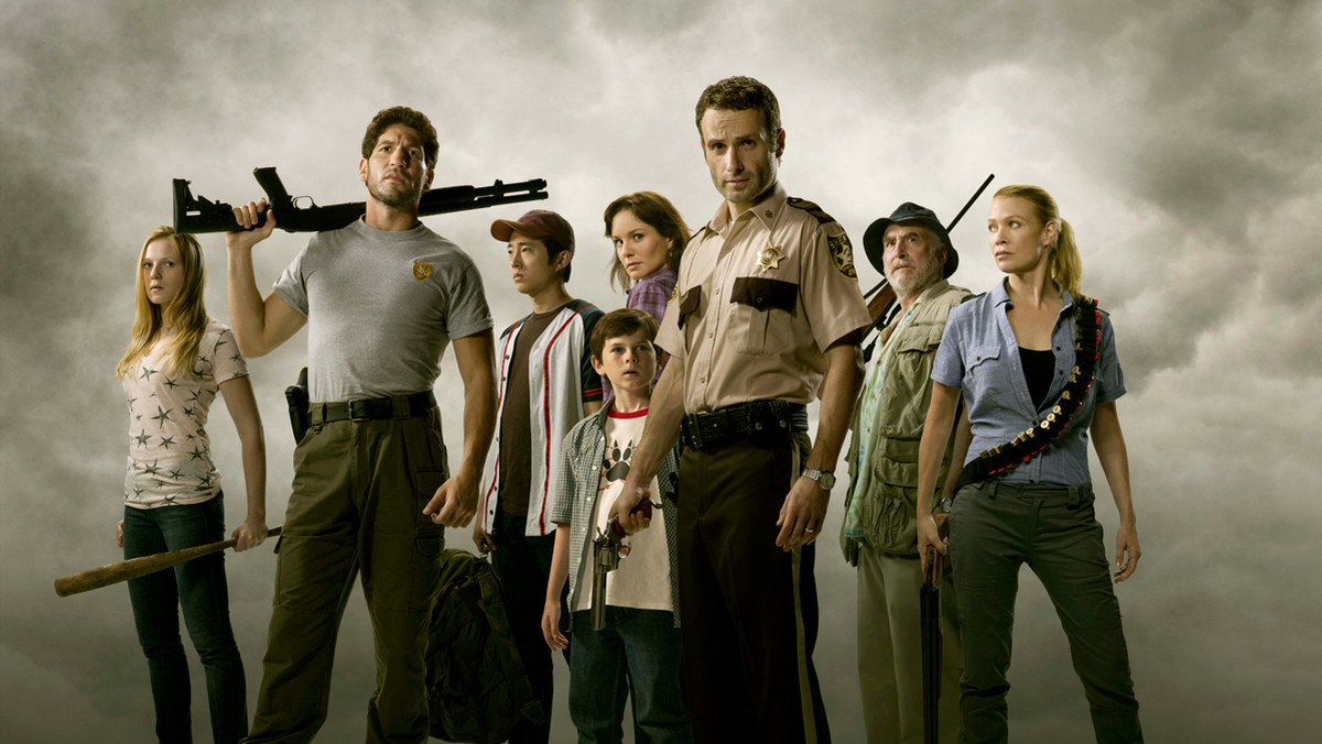 Finał trzeciego sezonu serialu "The Walking Dead" zanotował rekordową w historii show oglądalość.