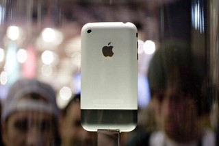 Apple zapłacił szwajcarskim kolejom za wzór zegara ponad 16 mln dol.