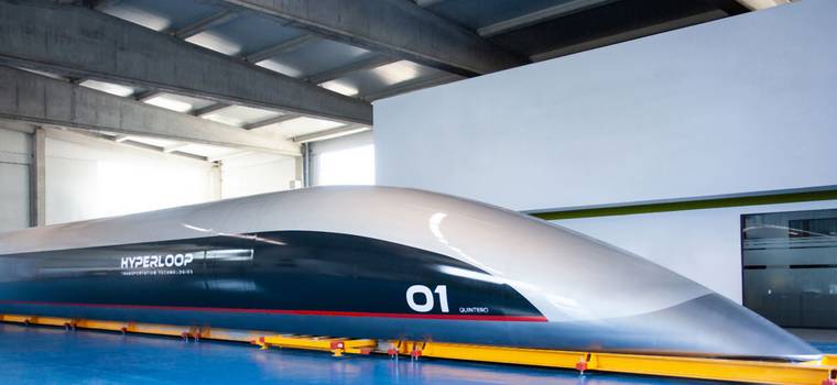Hyperloop Transportation Technologies pokazuje przyszłościowy środek transportu