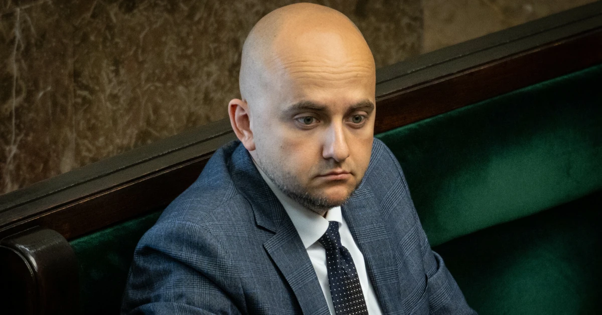Fikcyjne zatrudnienie Dariusza Mateckiego w Lasach Państwowych. Sprawa eskaluje