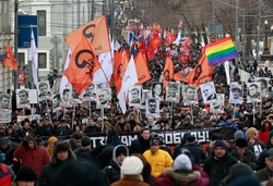 Rosyjska opozycja na ulicach Moskwy. Kilka tysięcy osób przeciw Putinowi