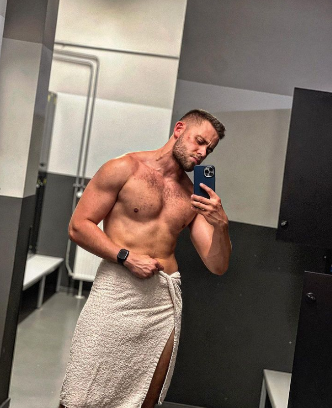 Vincent Navrátil zverejnil sexi záber.