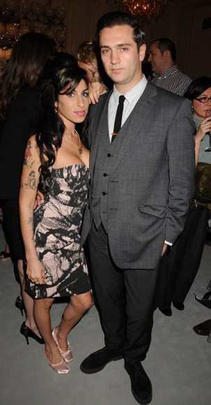 Amy Winehouse i Reg Traviss (fot. Getty Images)