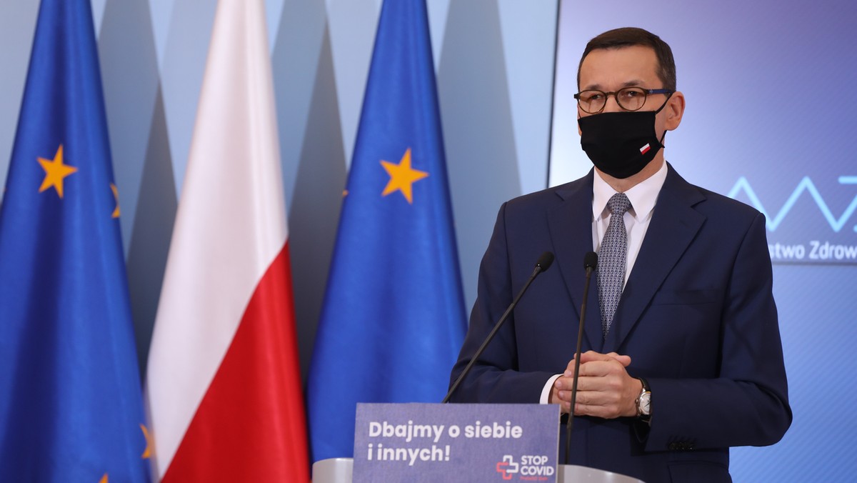 Koronawirus. Morawiecki poleciał na pogrzeb przyjaciela, tuż przed zamknięciem cmentarzy