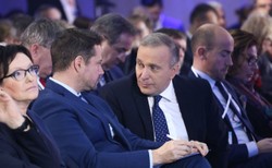 Rozjazd w PO? Trzaskowski przeciwko likwidacji IPN. Tak Schetyna skomentował jego słowa