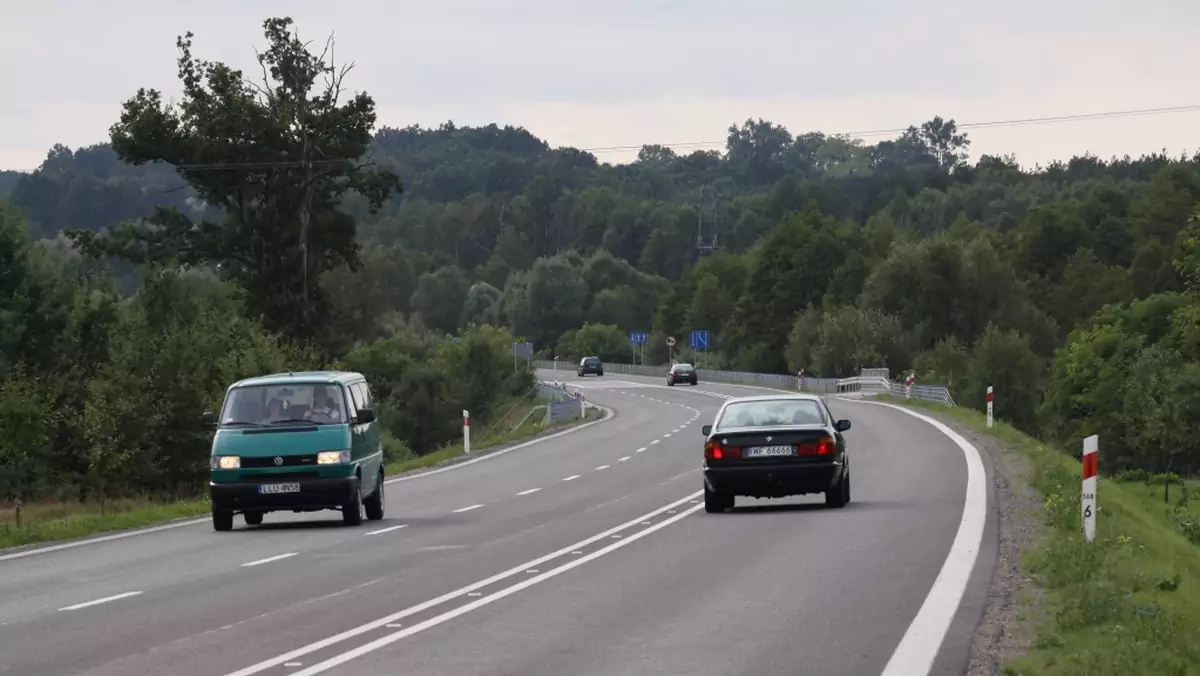 Kampania Drogi zaufania -  Bezpieczne wyprzedzanie